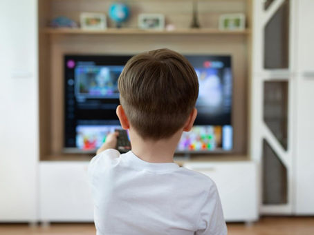 «Πυροβολήστε τους γονείς που βάζουν ρωσικές ταινίες ή μουσική»! Δήλωση που σοκάρει!