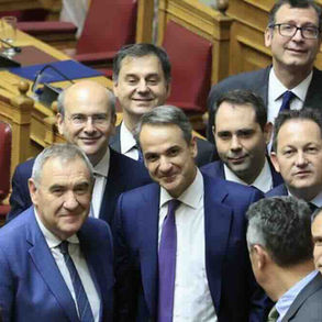 Ανίκανοι ή αδίστακτοι;