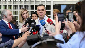 Απειλή ή βολικός αντίπαλος ο Τσίπρας για τον Μητσοτάκη;
