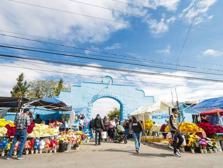 Concurrida Feria del Hueso