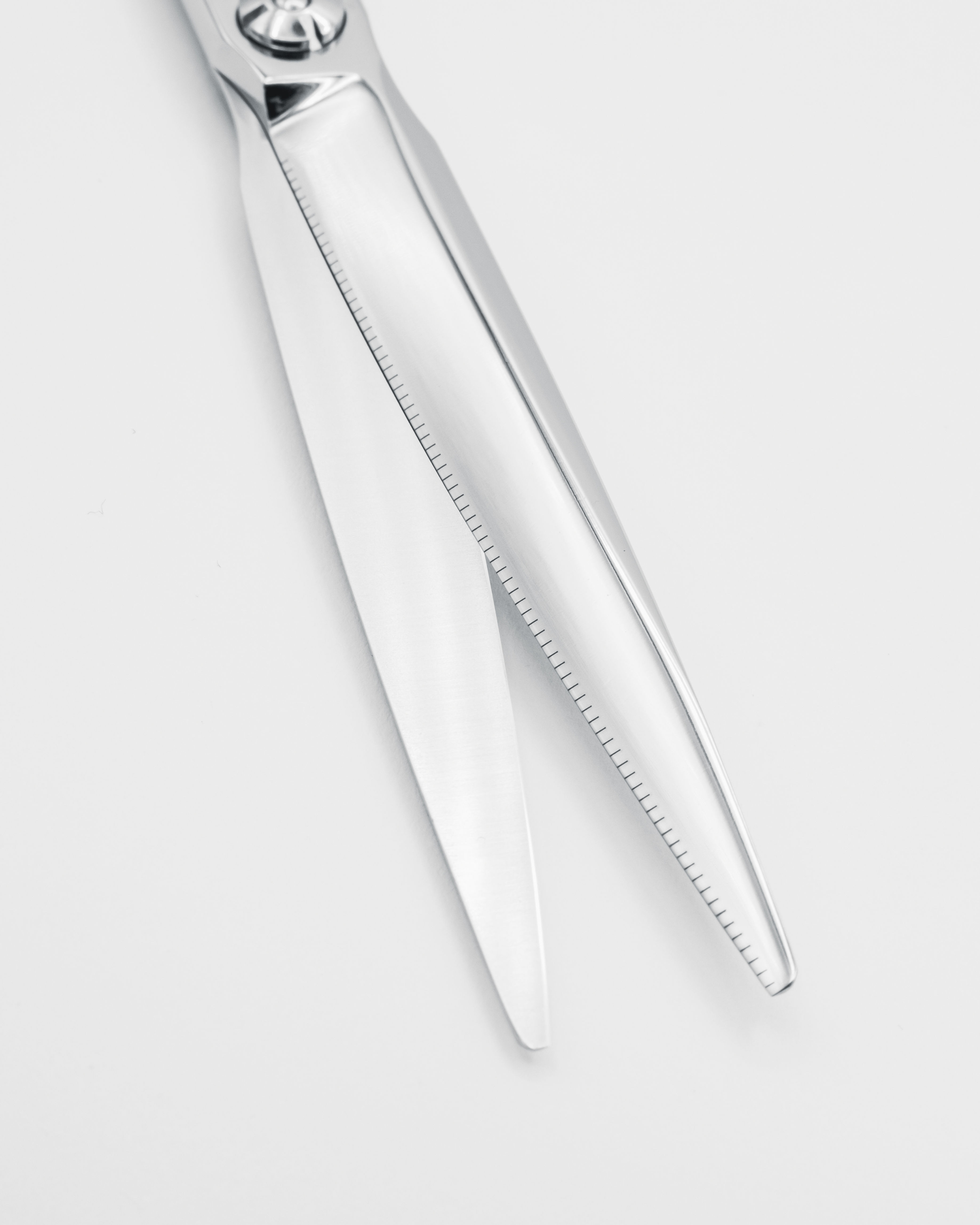 Micro Slit L-Thumb