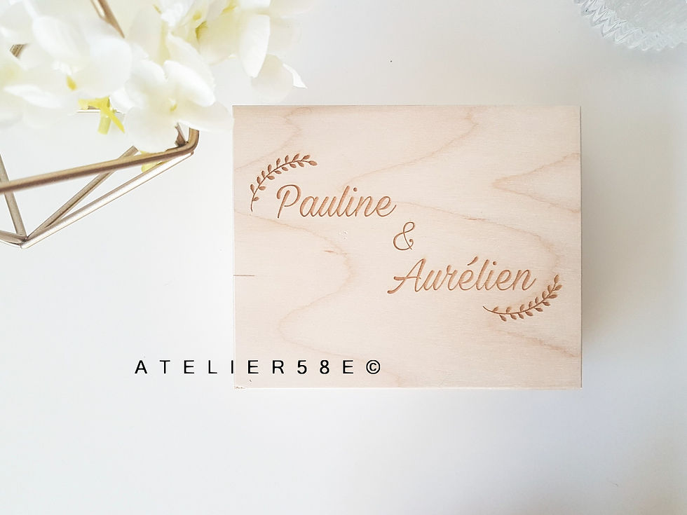 Porte alliances en bois pour mariage champetre