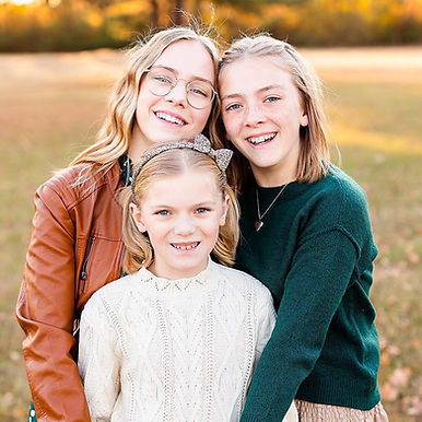 A picture of Micha's 3 girls.