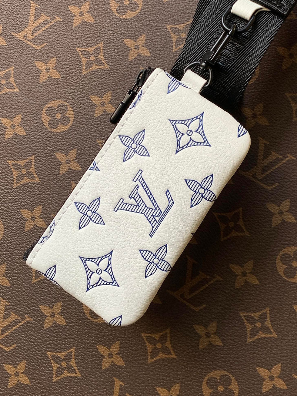 Miniatura: Borsello Louis Vuitton white