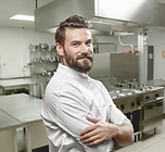 Chef dans une cuisine