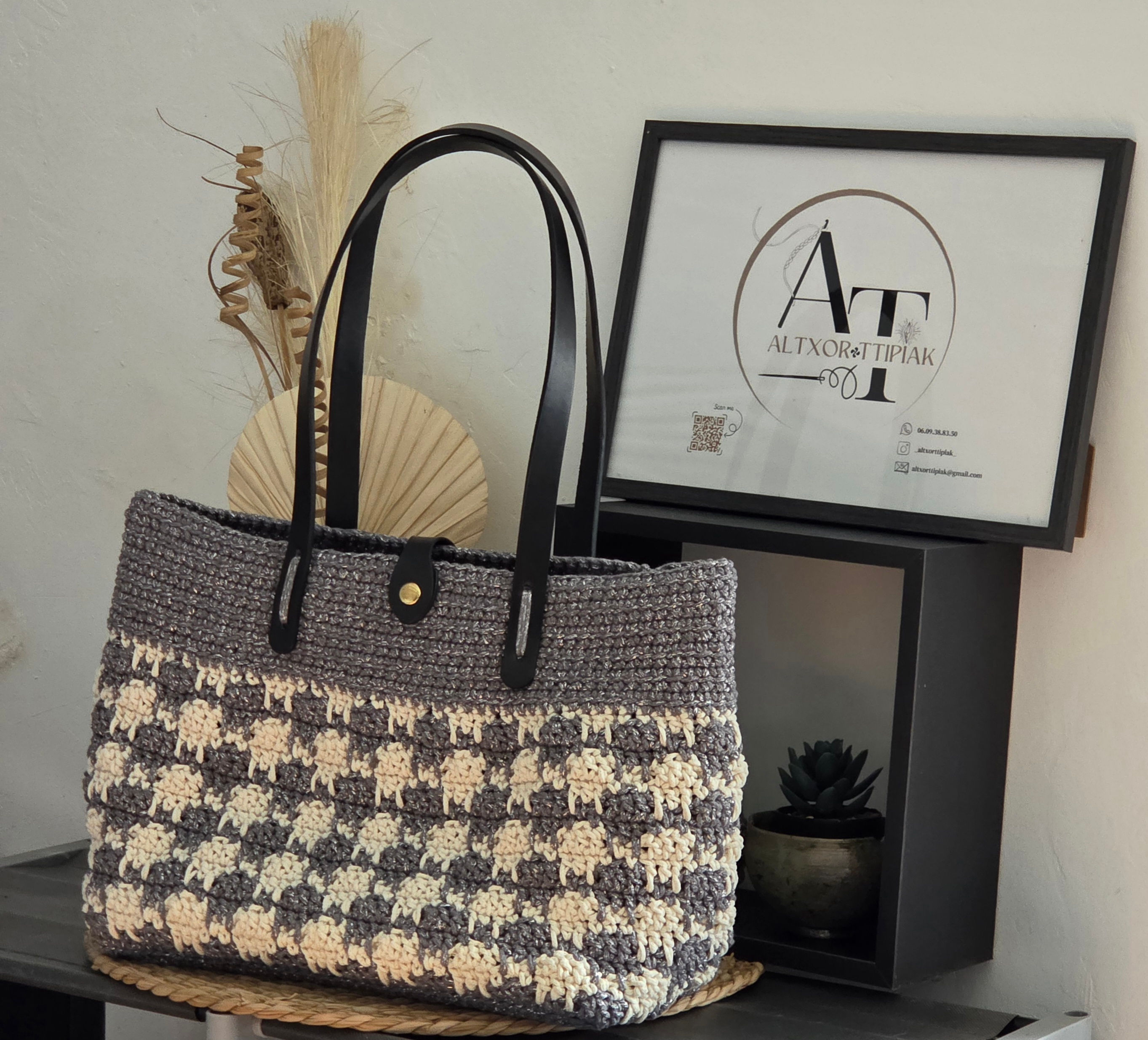 Sac à motif gris argenté et écru