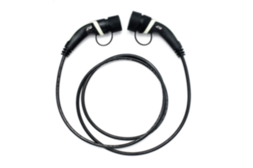 Type 2 to Type 1 5m Public Charging Cable 32 Amp for Nissan and Mitsubishi