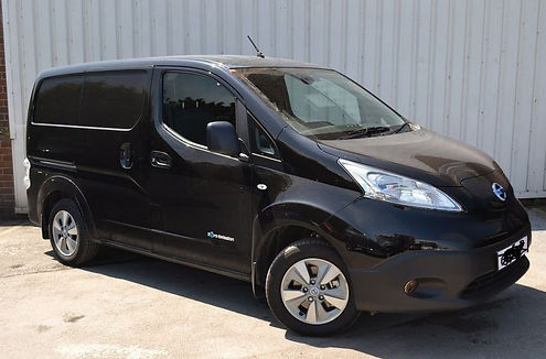 Nissan e-NV200 LEAF Guide