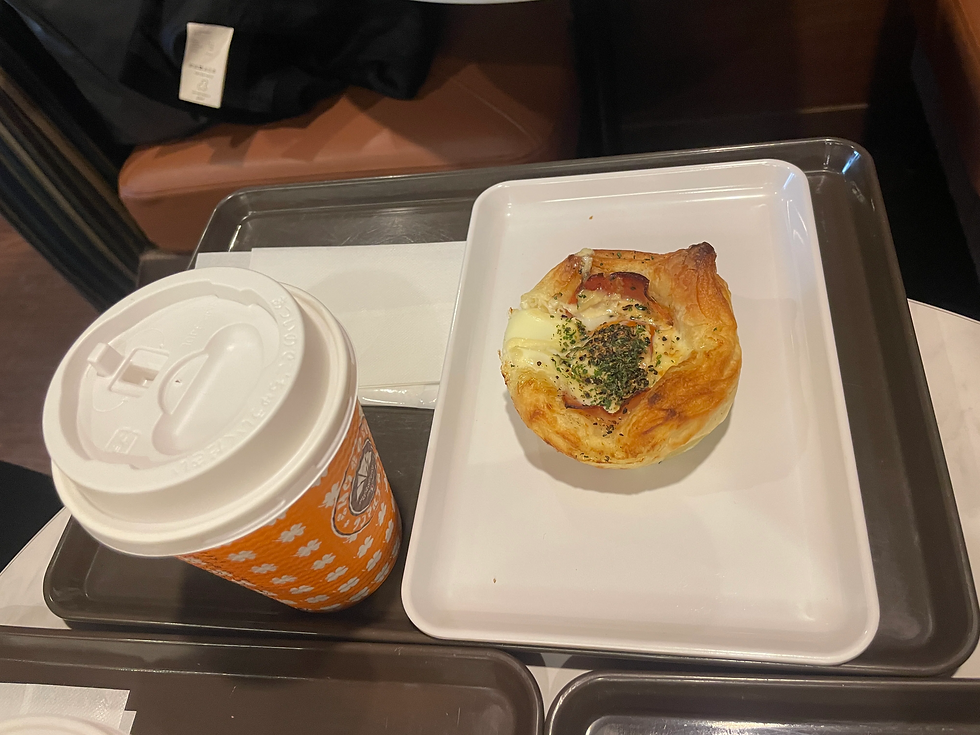 モーニング目玉焼きデニッシュセット
