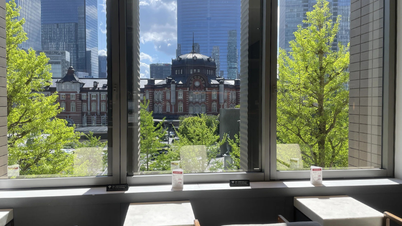 東京駅が一望できる最高のロケーション