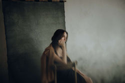 Sesión de fotos de retrato artístico personal mujer en Madrid