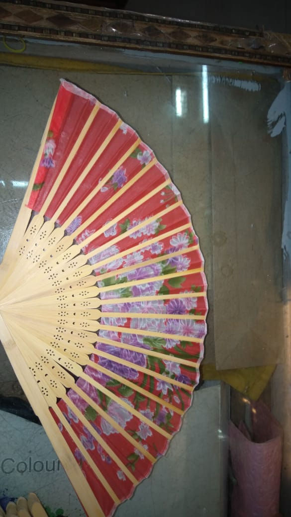 Thumbnail: Chinese Red Folding Hand Fan (40+)