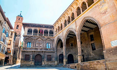 alcaniz-ayuntamiento-lonja-t.jpg