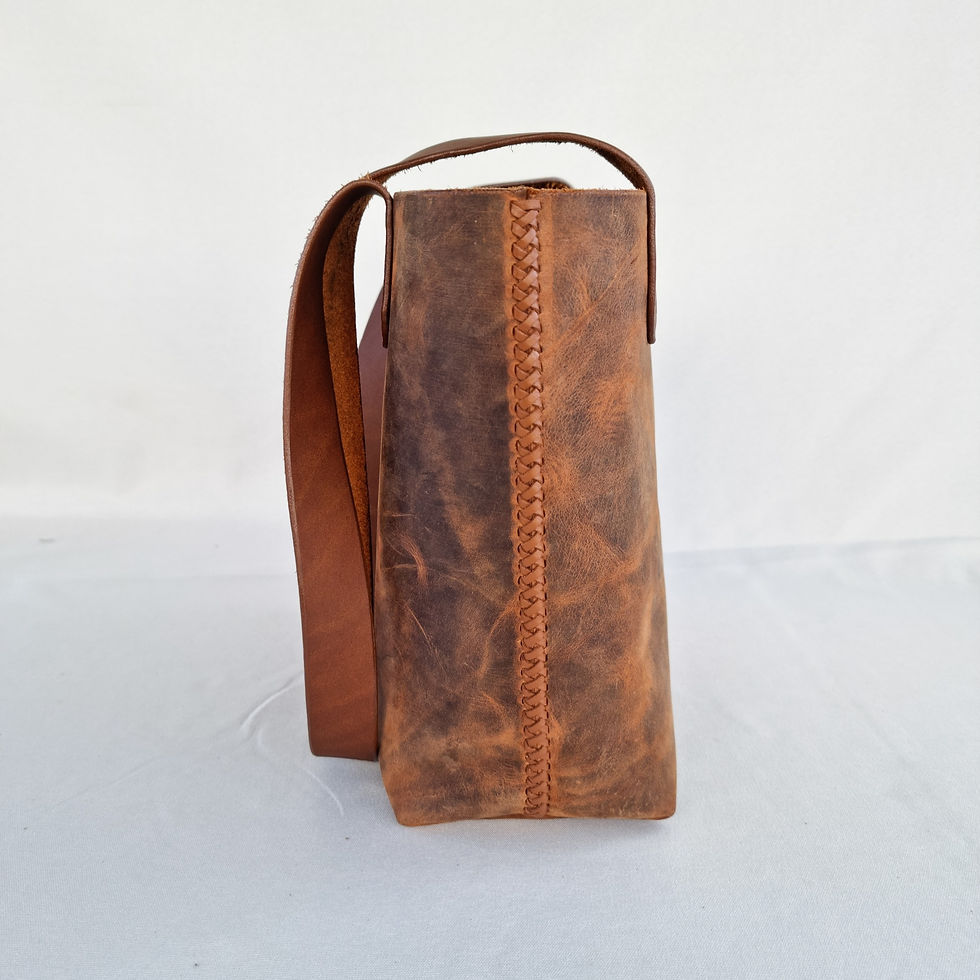 Thumbnail: Classic Tote in Desert