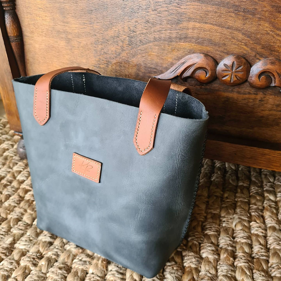 Thumbnail: Classic Tote in Storm