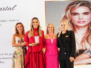 Paloma Gastal recebe Prêmio Casa do Candango 2026 por ampliar o acesso à educação tecnológica no Brasil
