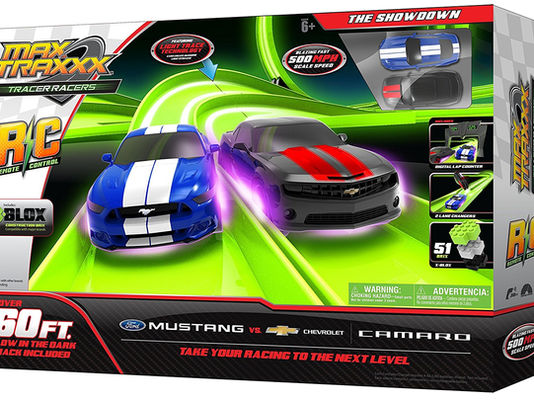 Max Traxxx Tracer Racers RC The Showdown
