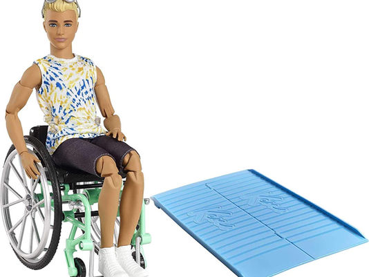 Barbie and Ken Fashionistas Dolls with Wheelchair & Ramp