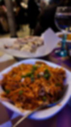 Chicken Schezwan Noodles & Naan