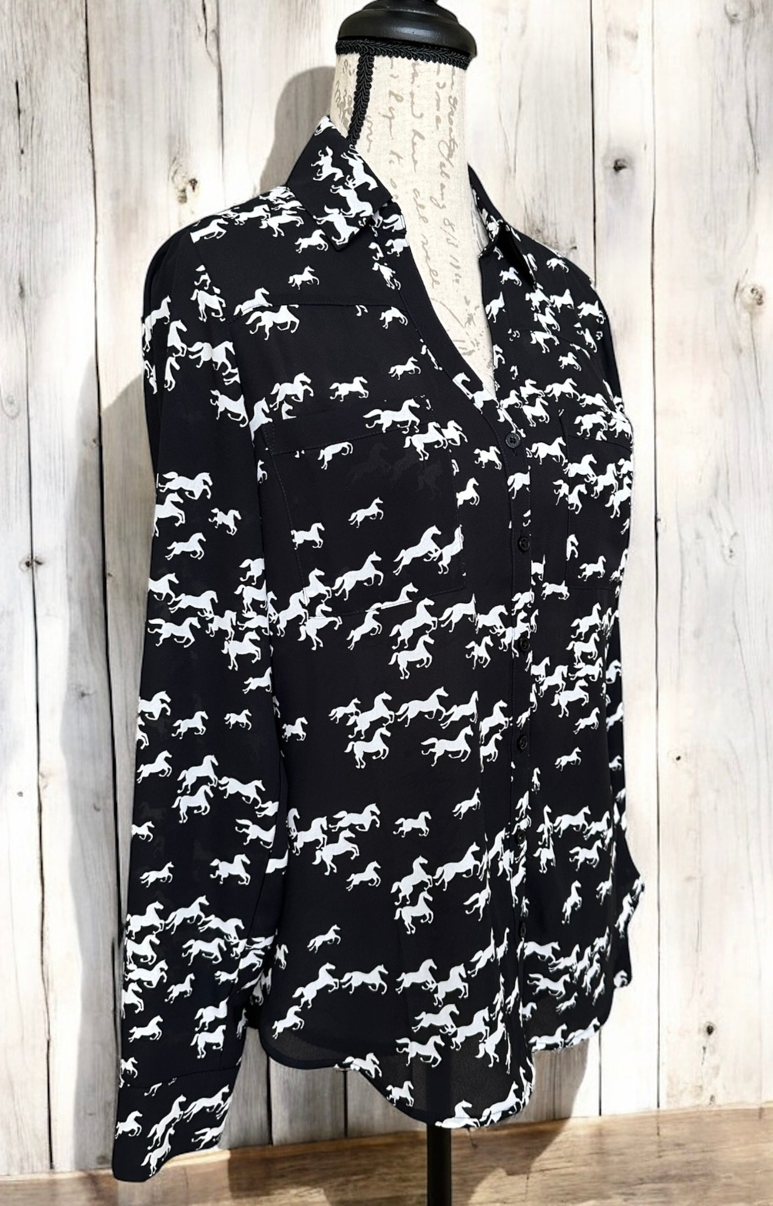 🐎 EXPRESS Portofino Horse Print Blouse – Women's Small 🖤🐴