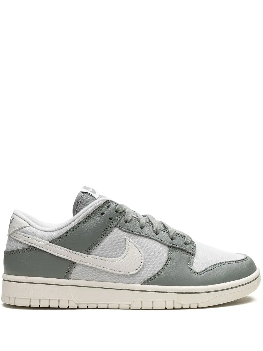 Nike Dunk Low "Mica Green"