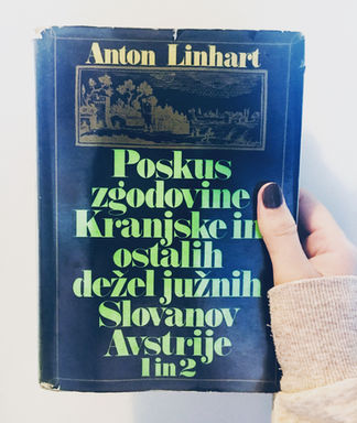 poskus zgodovine kranjske: hvala
