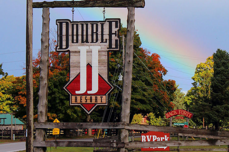 double-jj-resort-new-era-mi-0.jpeg