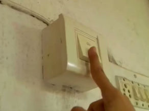 लड़का पेल रहा था पडोसी भाभी को आगया उसका पति वीडियो