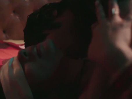 जब पति पर कुछ नहीं हुआ तो पागल सौतेले बेटे से करवाया वीडियो 