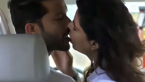 गाड़ी में आई लड़की को पेला लड़के ने वीडियो