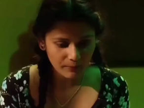 ननद ने भाभी के किये देखा बड़ा काला शंड जैसा वीडियो 