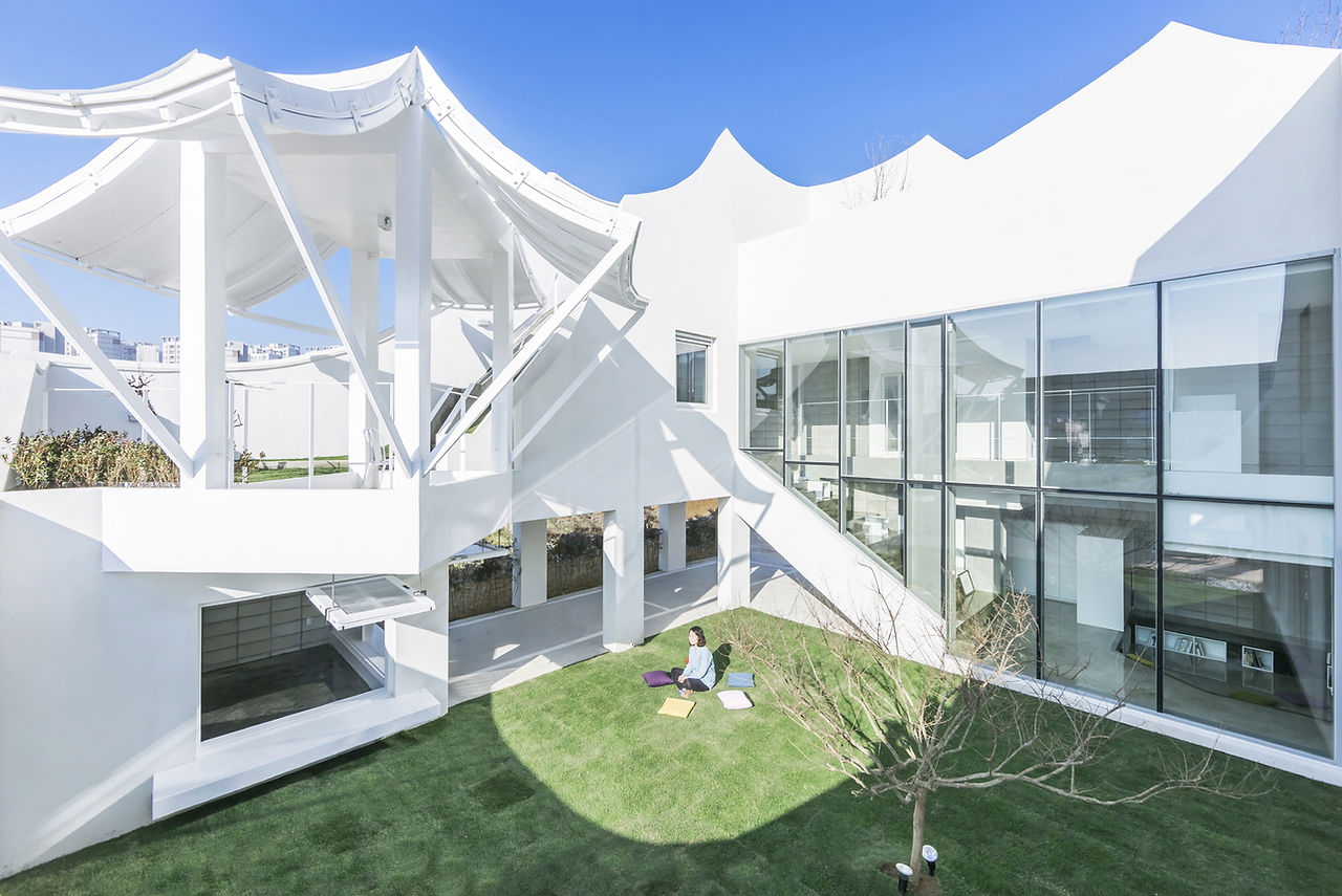 Flying house exterieur jardin3