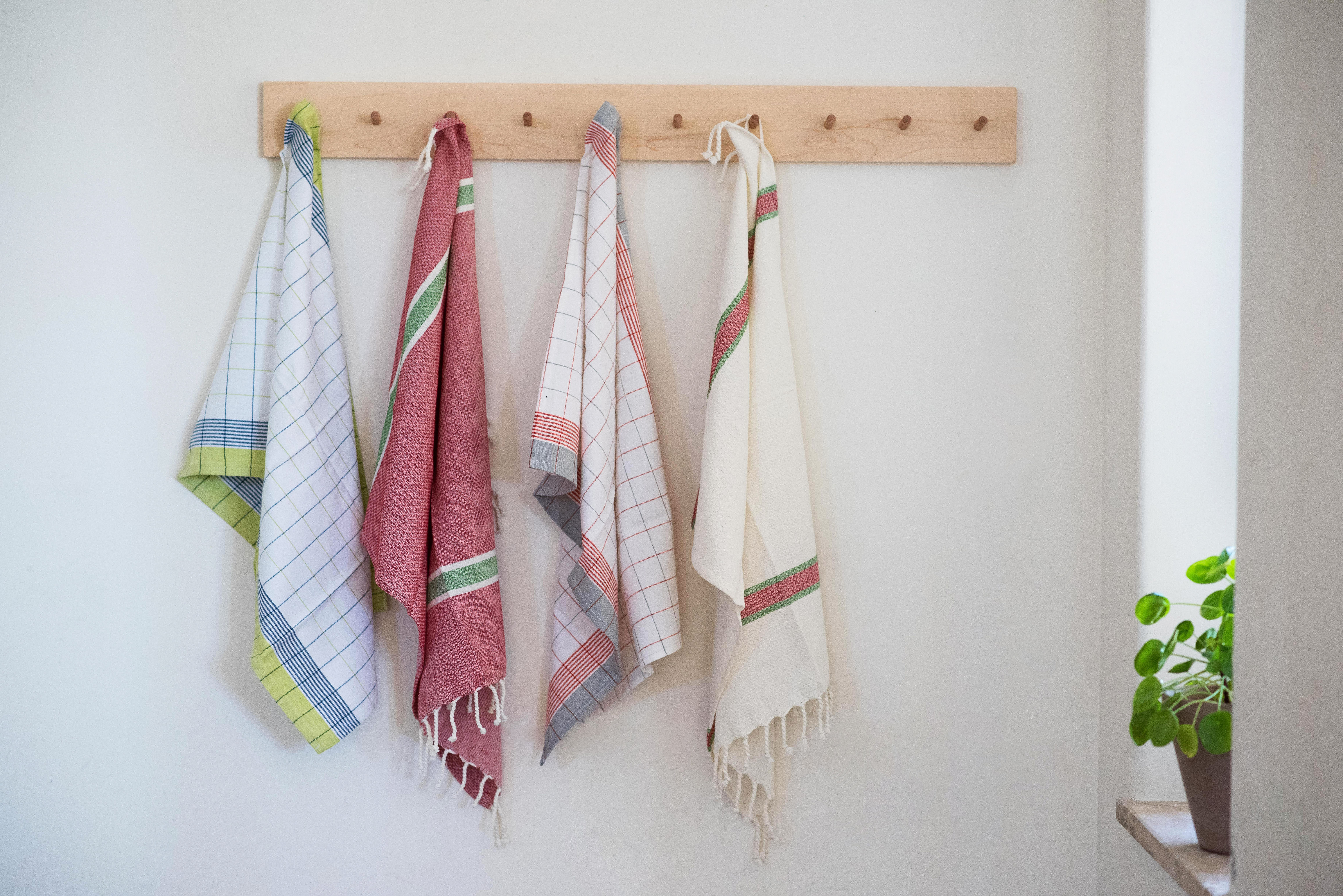 מתלה עץ למטבח