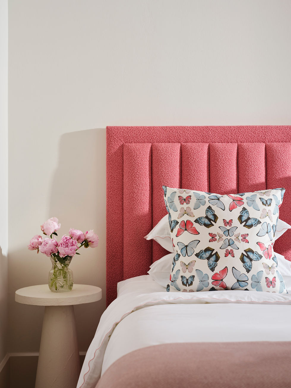 19_Twin-Bedroom-Side-Table_ForWeb.jpg