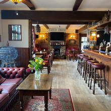 Inside The Holmbush Inn