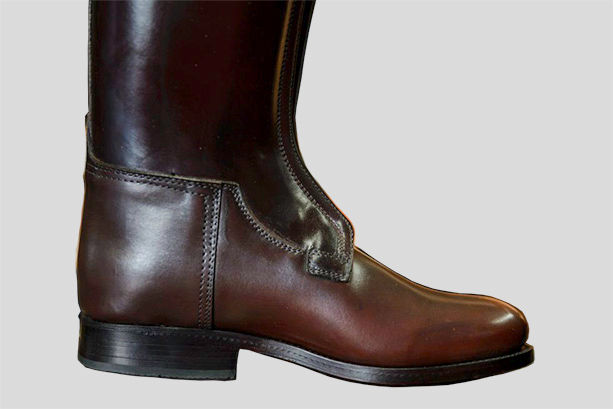 Thumbnail: Polo mallets, Polo boots, Polo helmet, Polo saddles, Polo bridles, Polo gloves, Customize products for polo, Polo equipment,