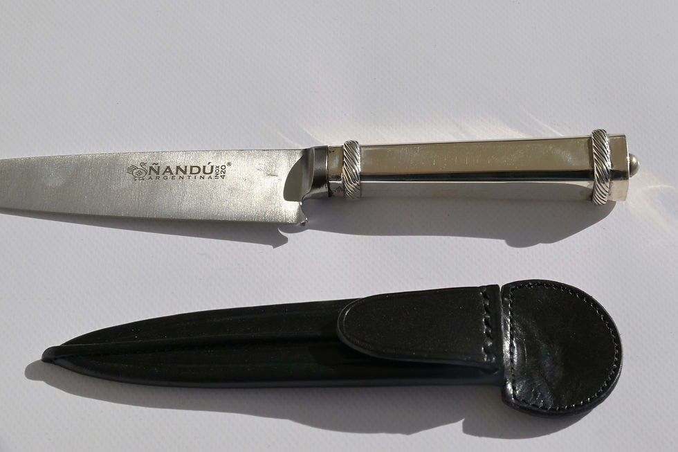 Thumbnail: PIM - Silver Knife