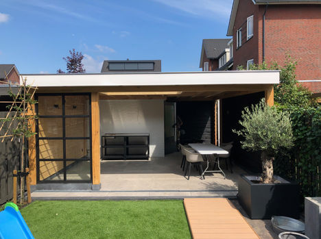 Overkapping met inpandige (bestaande) schuur