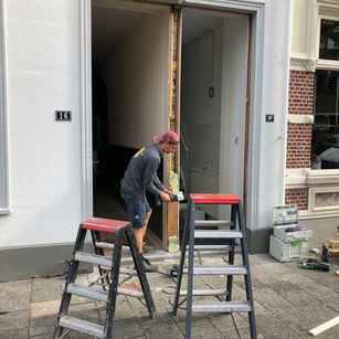 Voordeur pui van 2 woningen