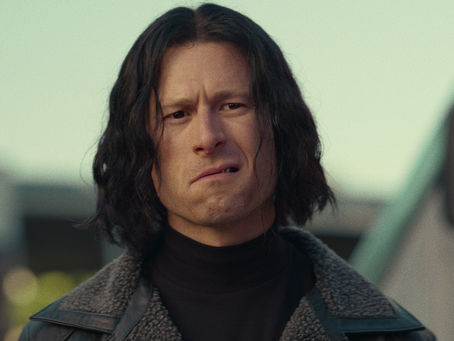 Hit Man is a charming cinematic bullseye