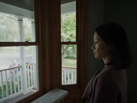 "Presence" delivers a haunting perspective on family and fear .