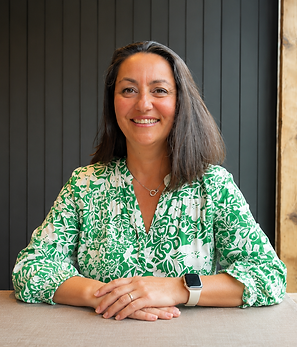 Lucie Lacourt Curral founder of PRESENS property management