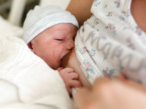 Writing your birth plan? Why you shouldn't put "breastfeeding" on your birth plan.