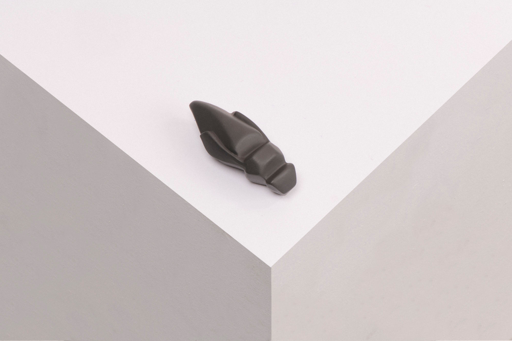 BUTINEUSE ABEILLE MONOCHROMIC