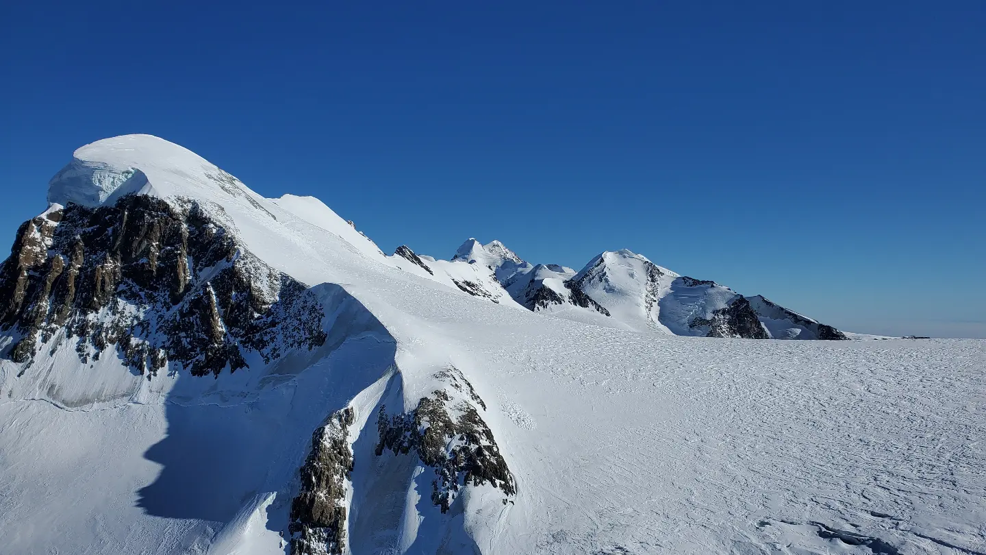 zermatt background2.webp