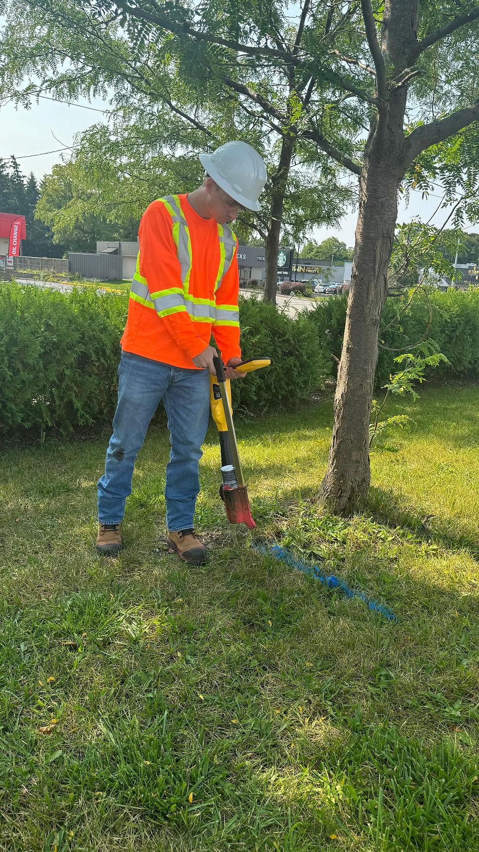 private utility locating field work background