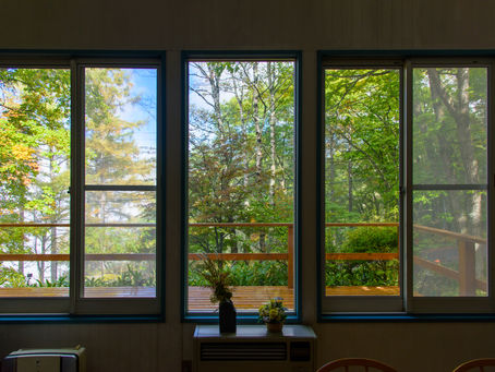 紅葉の錦絵が美しい蓼科高原