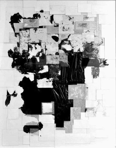 אסמבלאז עשוי מגנטי פרסום מצויים אשר מטופלים ברישום חריטה וציור היוצרים רצף ויזואלי עמוס וקולאזי