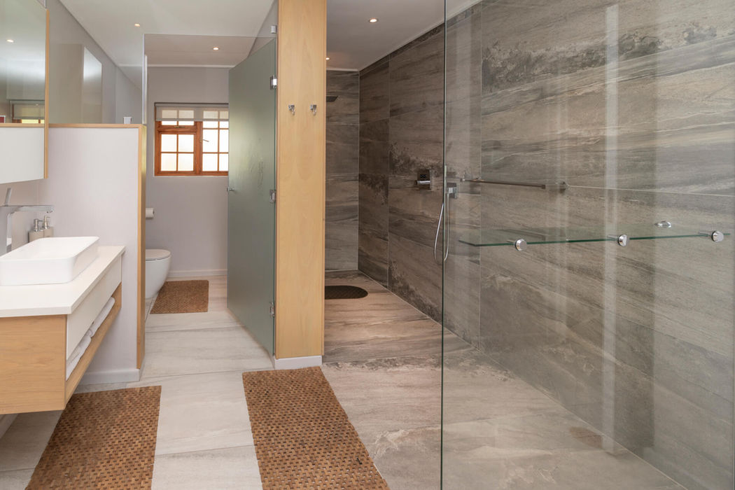 Lauradale Protea Suite Bathroom