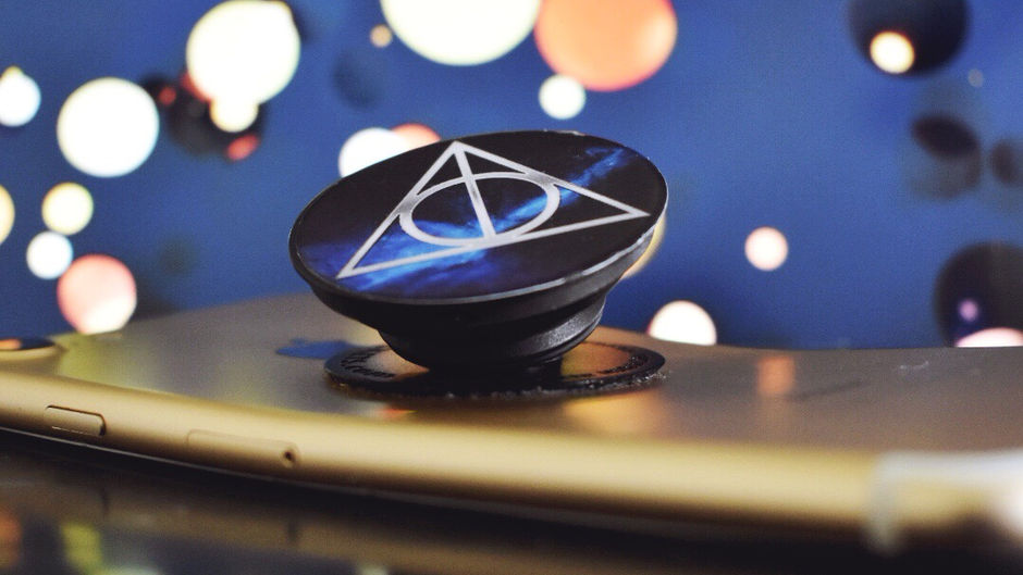 Motherhood in the digital world.